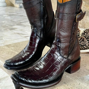 Bota Viking Couro de Jacaré Marrom/Preto com Chapéu e Cinto